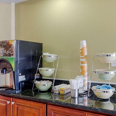 Quality Inn Acworth Bagian luar foto