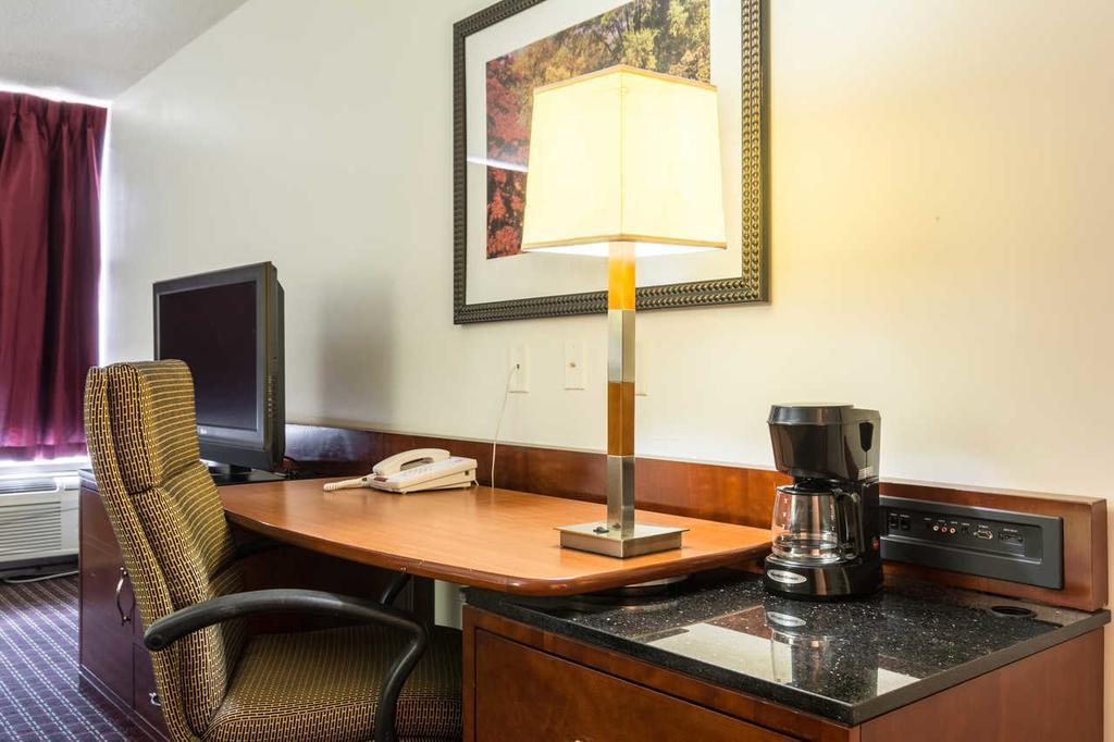 Quality Inn Acworth Bagian luar foto