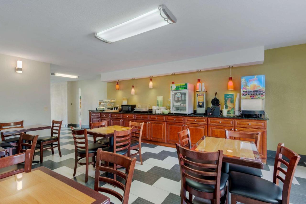 Quality Inn Acworth Bagian luar foto