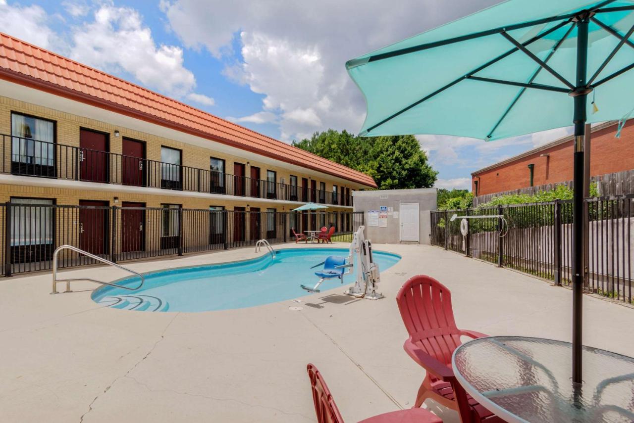 Quality Inn Acworth Bagian luar foto